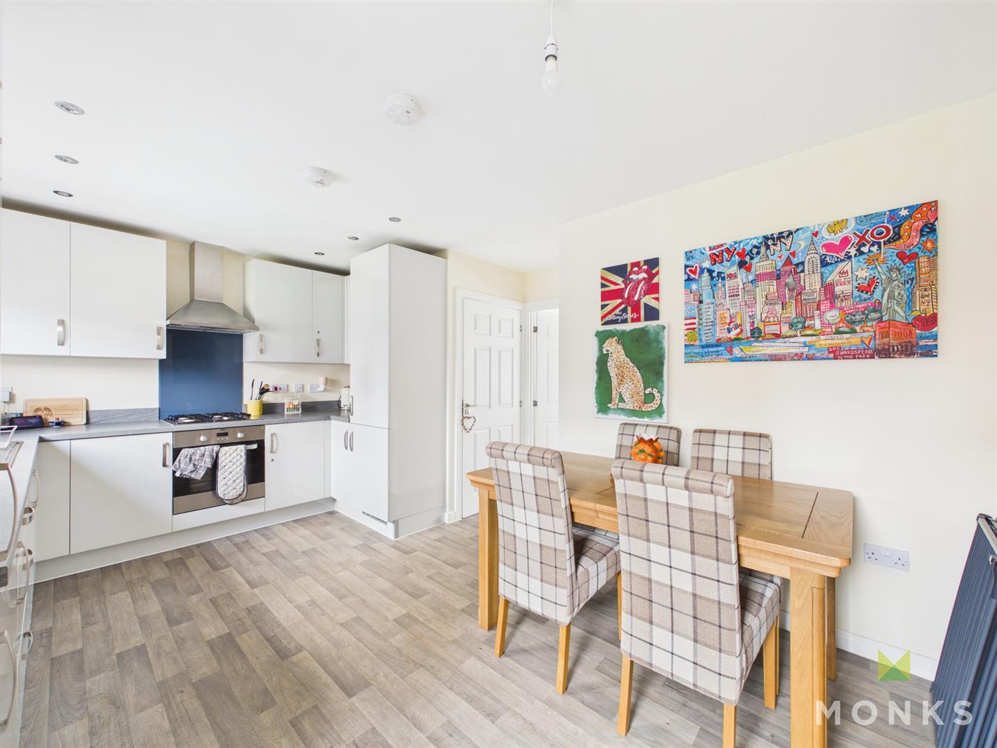 5 Griffiths Close, Shrewsbury, SY2 6FZ For Sale